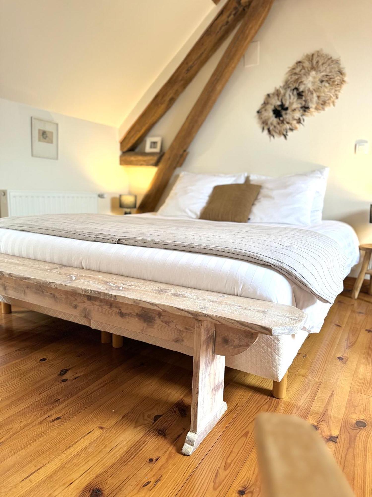 Le Moulin D Olivet Bed & Breakfast Orbigny Exterior photo